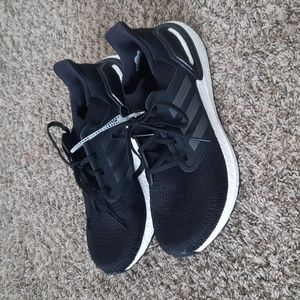 Adidas Ultraboost 20